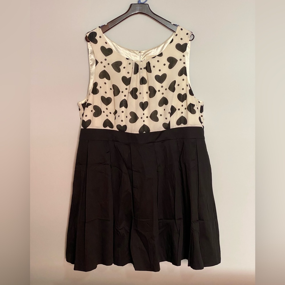 Modcloth Plus Size Heart Dress - Cute for Semi